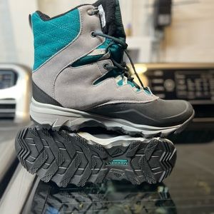 Merrell Performance Monument Women’s Hiking Boots